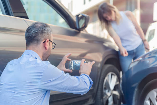 Professional Full Coverage Car Insurance technician working in Bridgewater Center, NJ